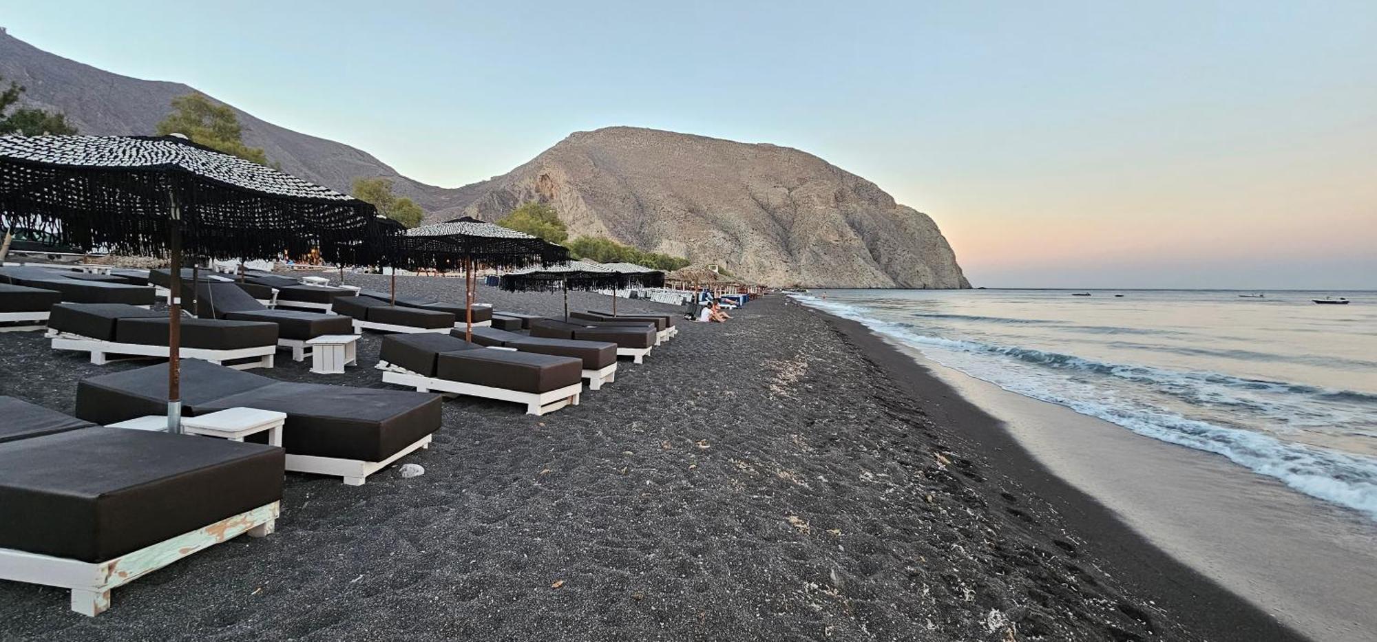 Pleasure Black Beach Períssa Extérieur photo
